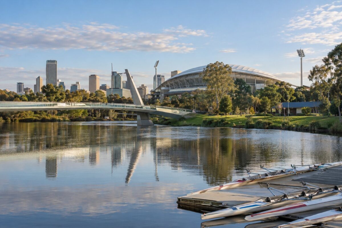 Adélaïde : la Torrens et le pont d'Adelaide Oval