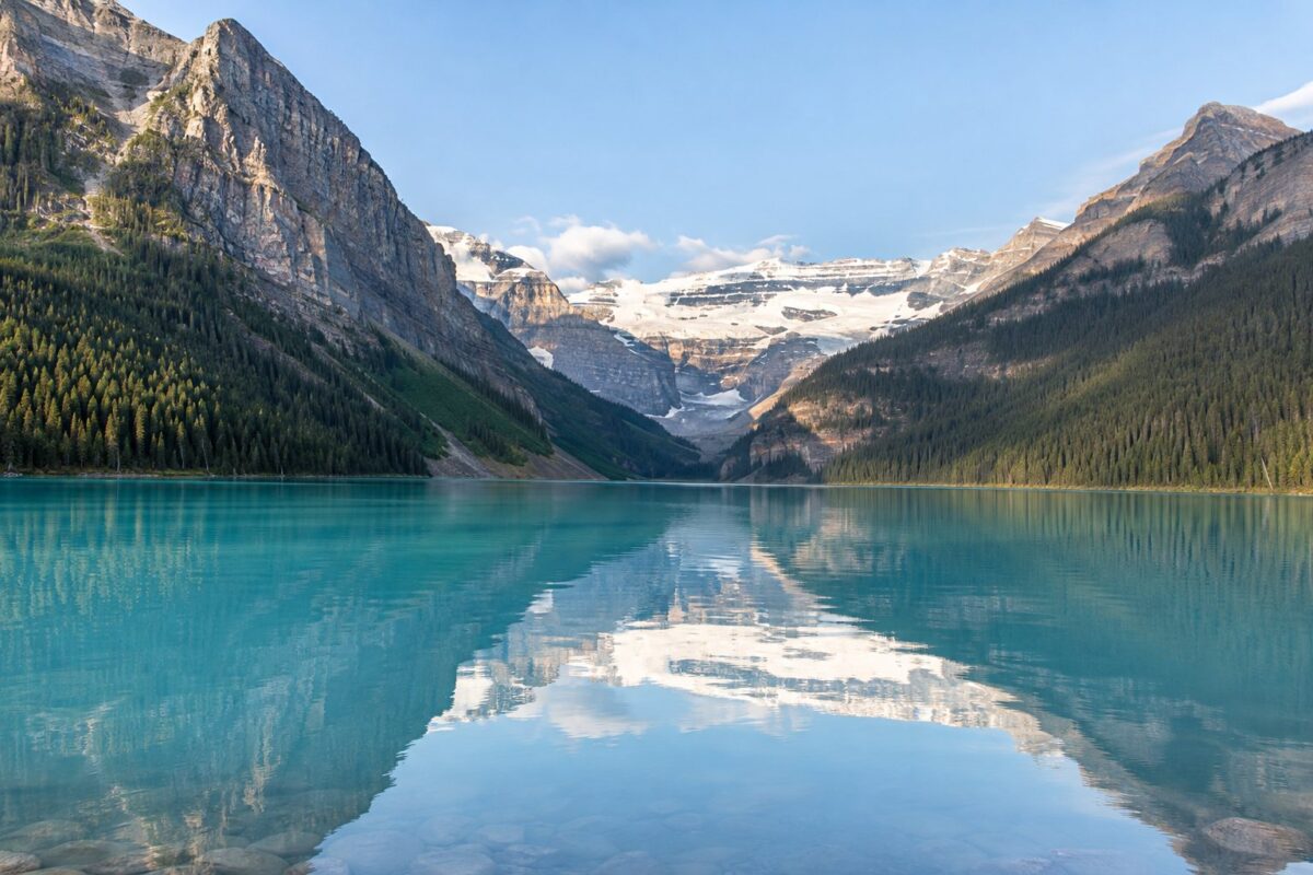 Rocheuses : le lac Louise et le glacier Victoria