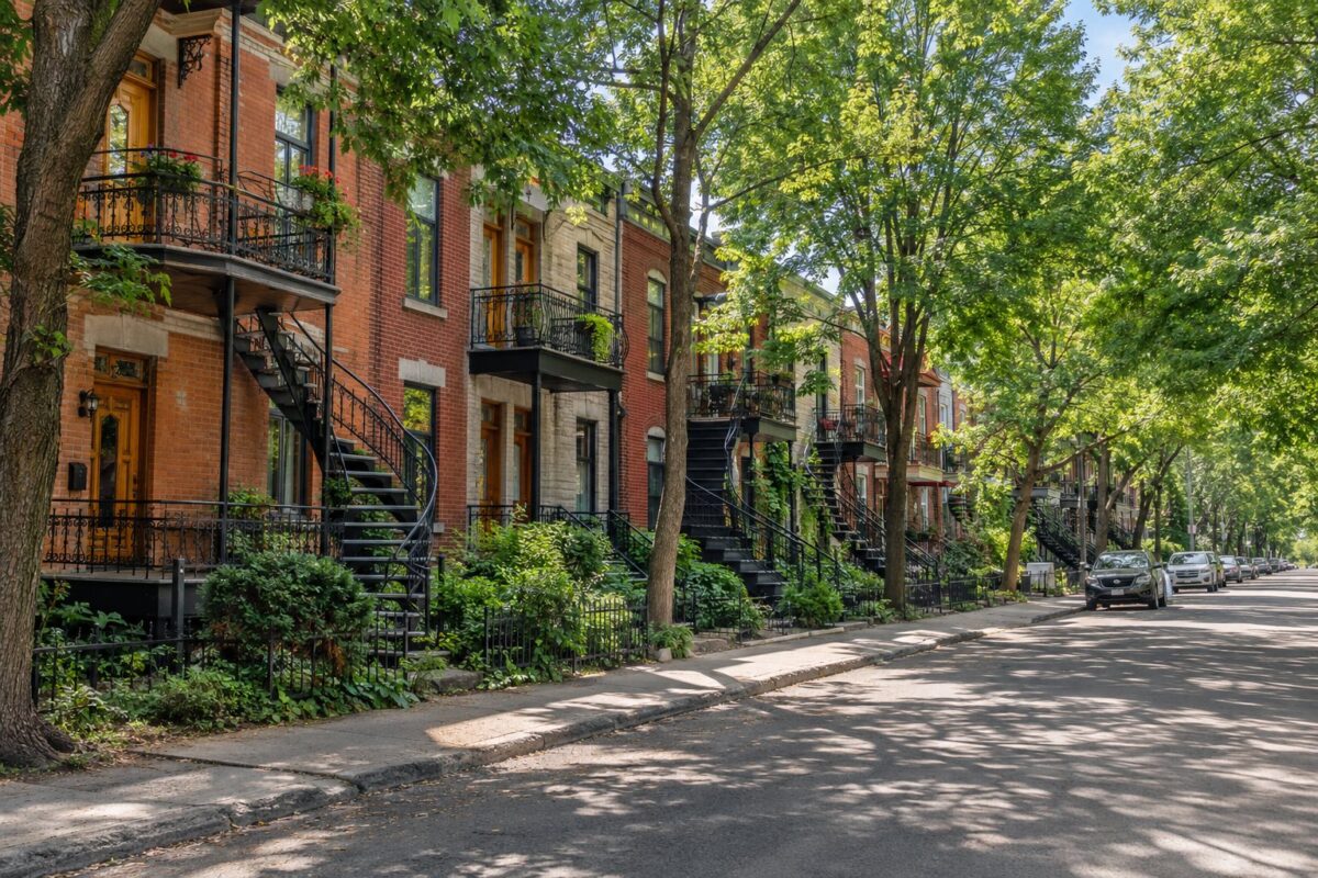 Montréal : les escaliers extérieurs du Plateau-Mont-Royal